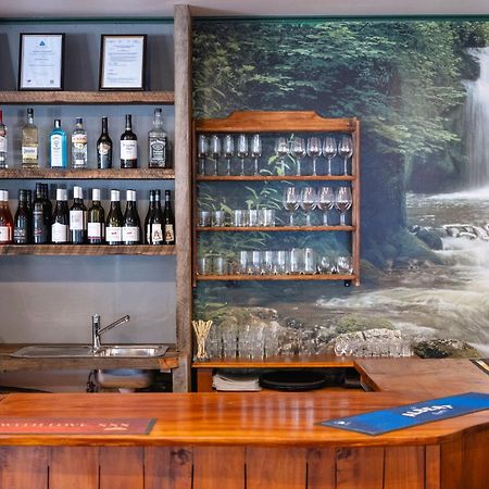 Maydena Lodge Ngoại thất bức ảnh
